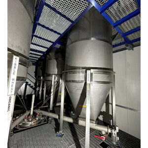 6 x 5 Tonne Silos with Nucon System